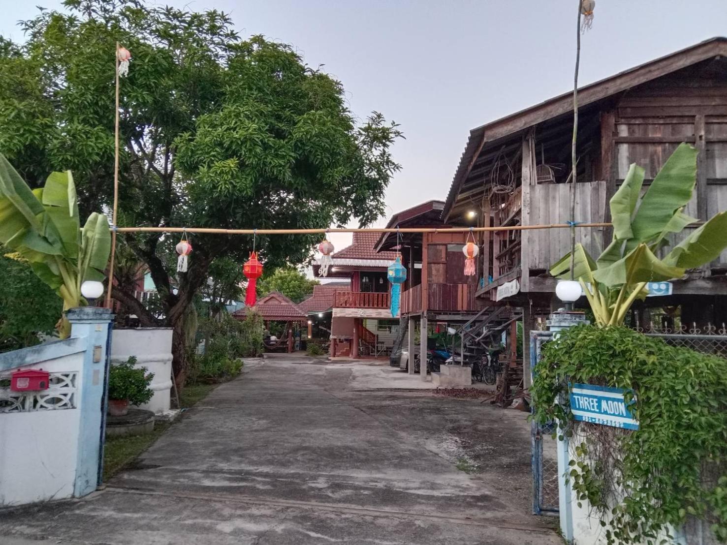 Apartamento Three Moon Doi Saket Exterior foto